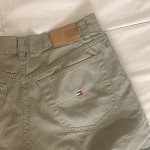 VINTAGE High Waisted Tommy Hilfiger Shorts